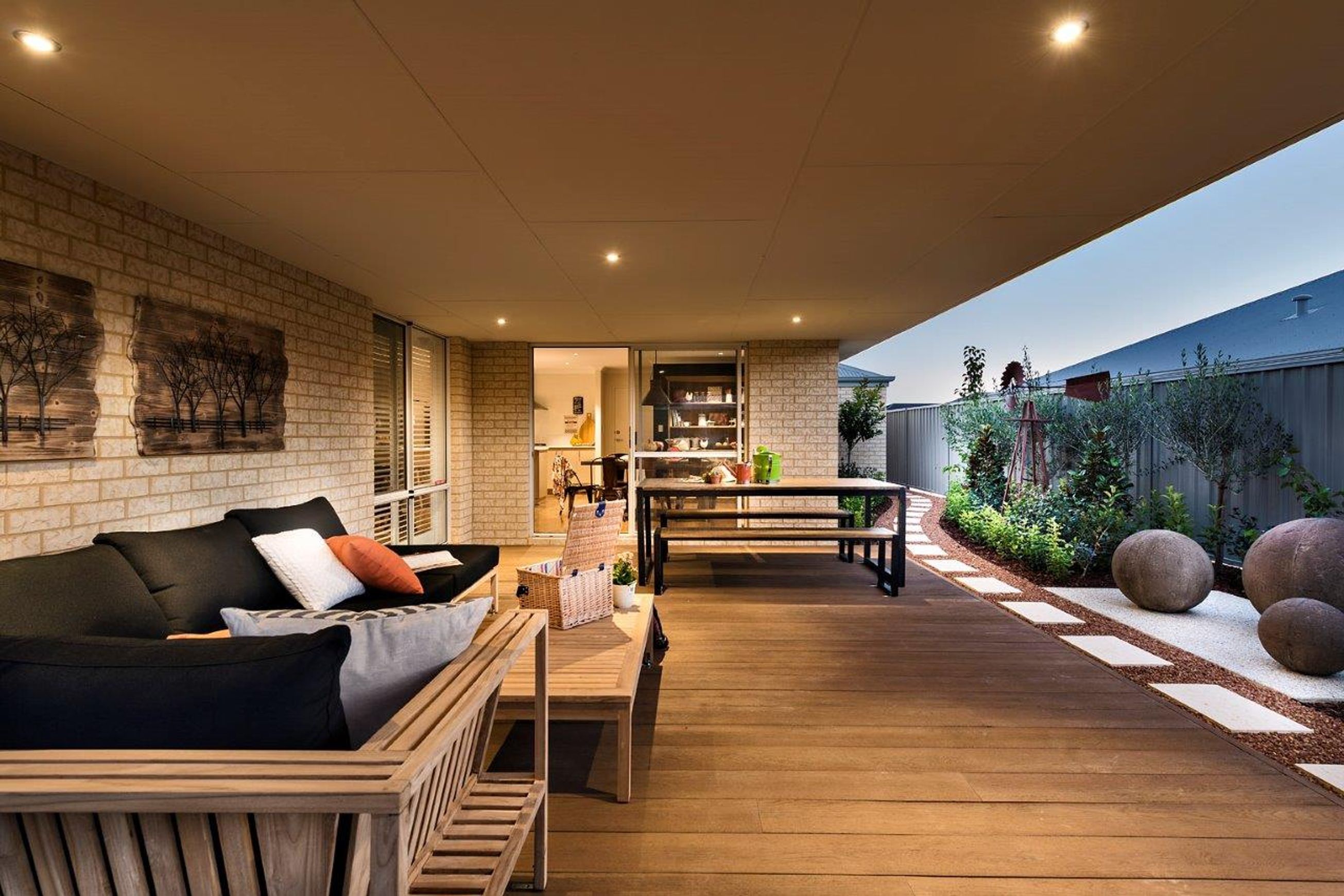 Millboard Coppered Oak | Enhanced Grain Decking