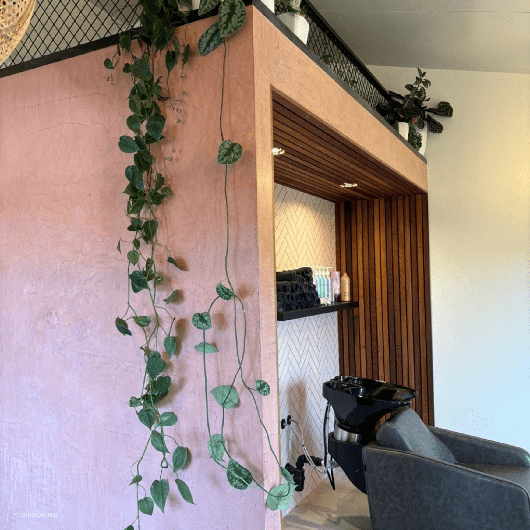 Micro Topping Interior Floor & Wall Covering