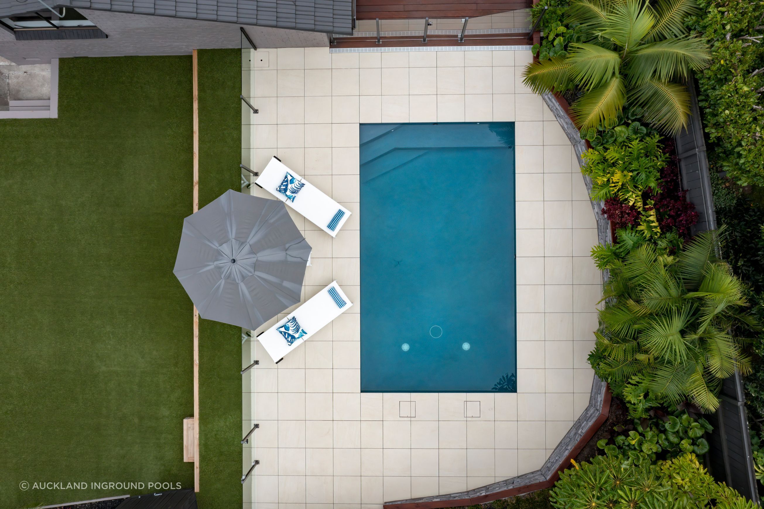 Jewels for Pools Ultra - Pool Plaster