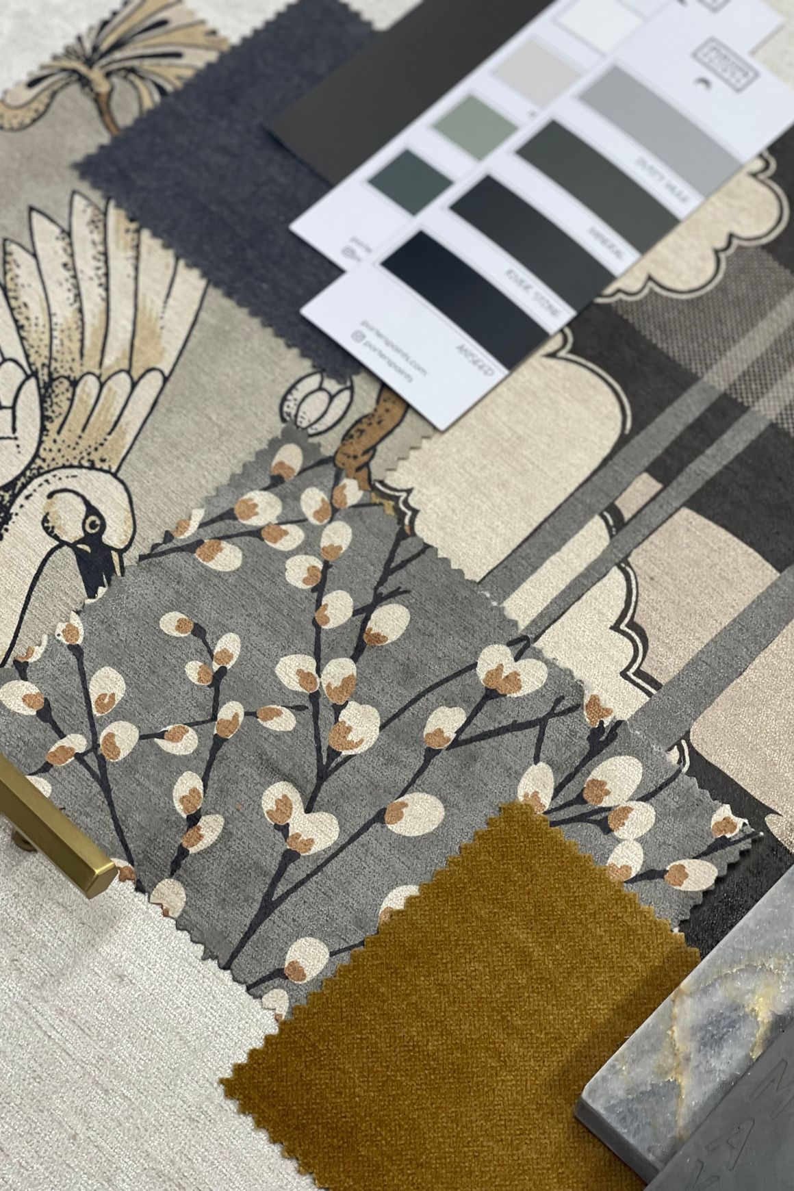 Florence Broadhurst, Innocence  | Colourways Collection