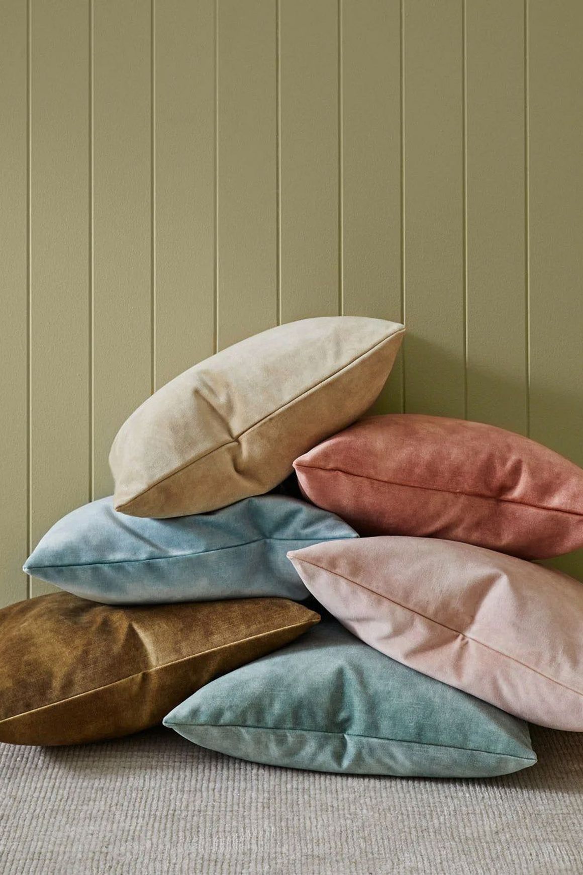 Weave Home Ava Velvet Cushion - Blush | 50 x 50cm
