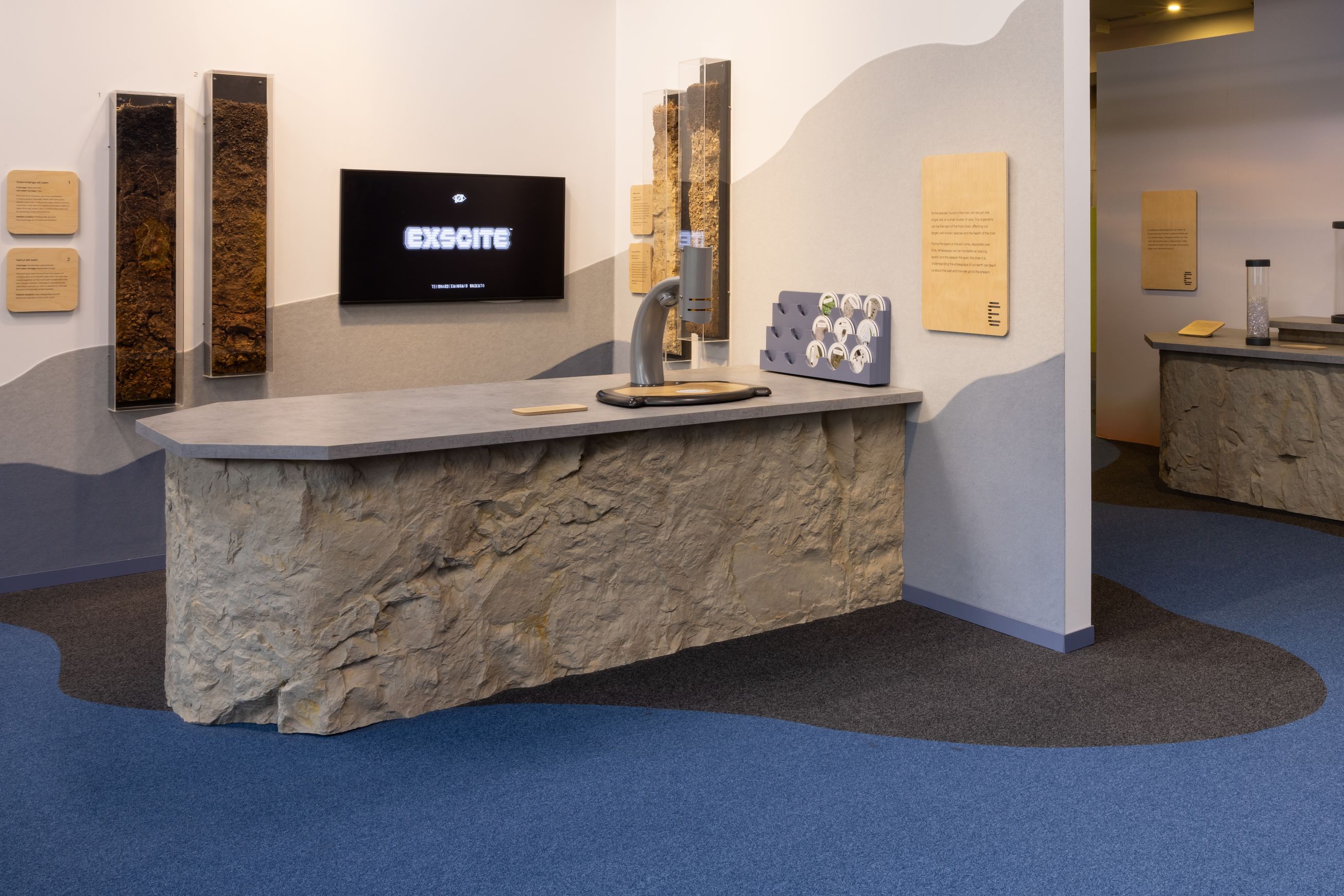 Rock Wall Panels by Muros - Decorative Stone Feature