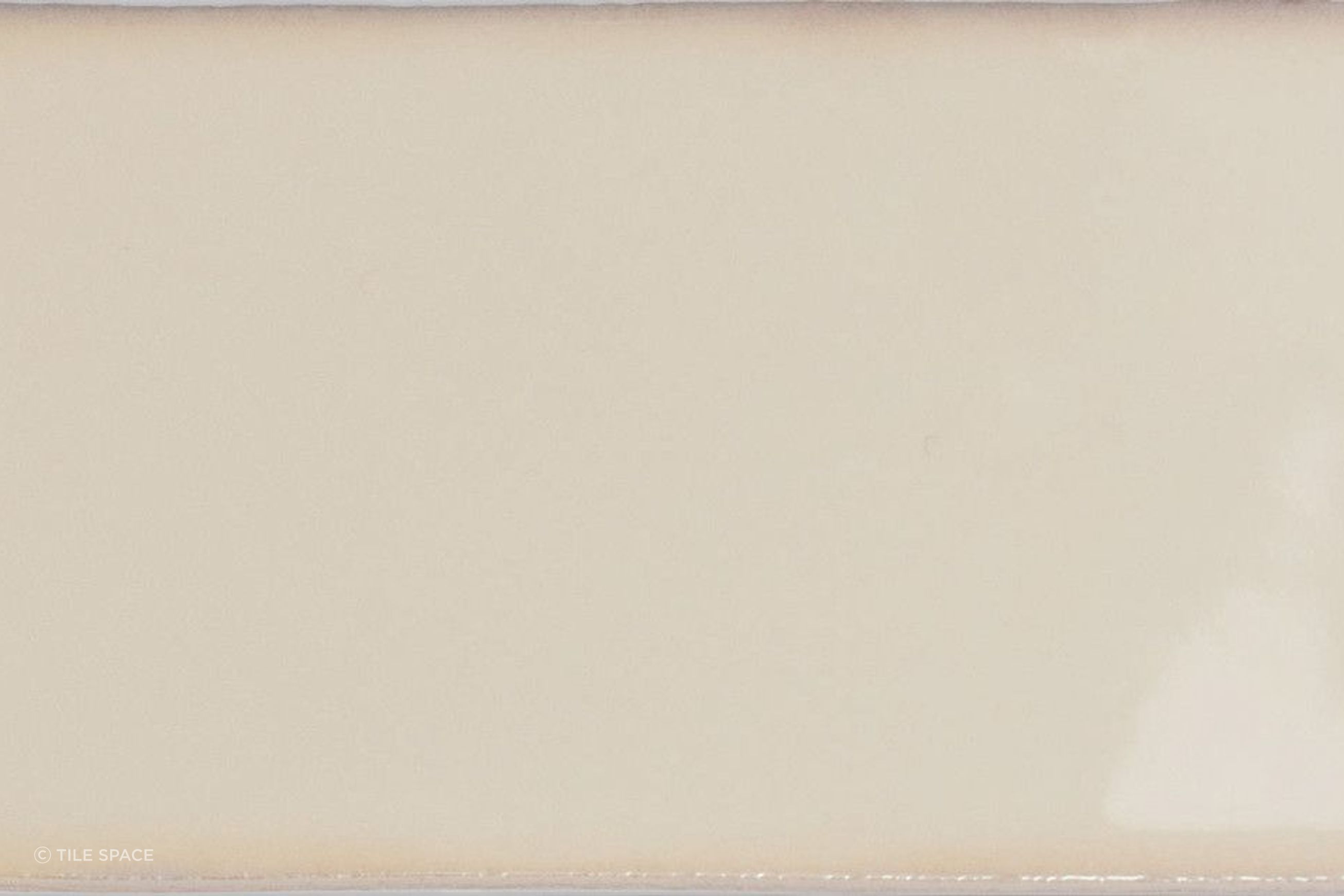 Yoko | Daisy Gloss | 62x125