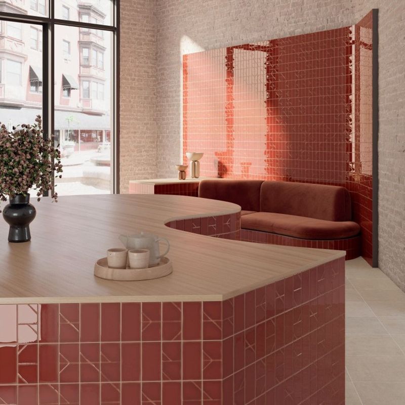 Yoko | Bordo Gloss | 62x125