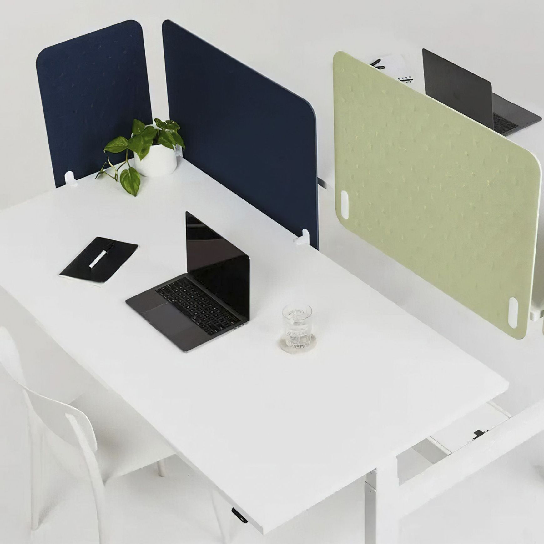 Vicinity Desk Screens