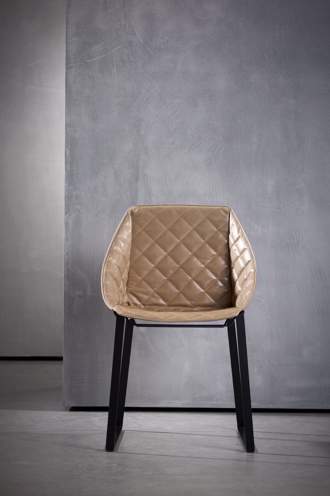 Kekke Dining Chair