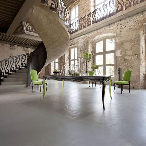 Volutes Dining Chair