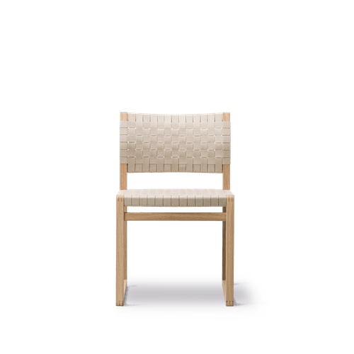 BM61 Chair Linen Webbing by Fredericia