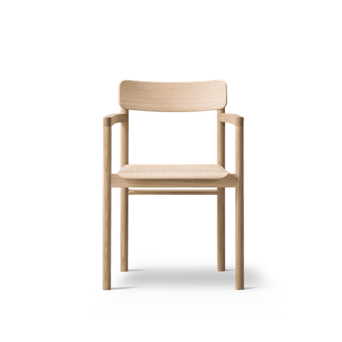Post Chair by Fredericia