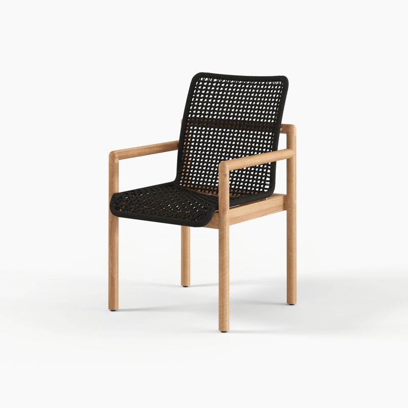 Opito Carver Chair | Outdoor Furniture