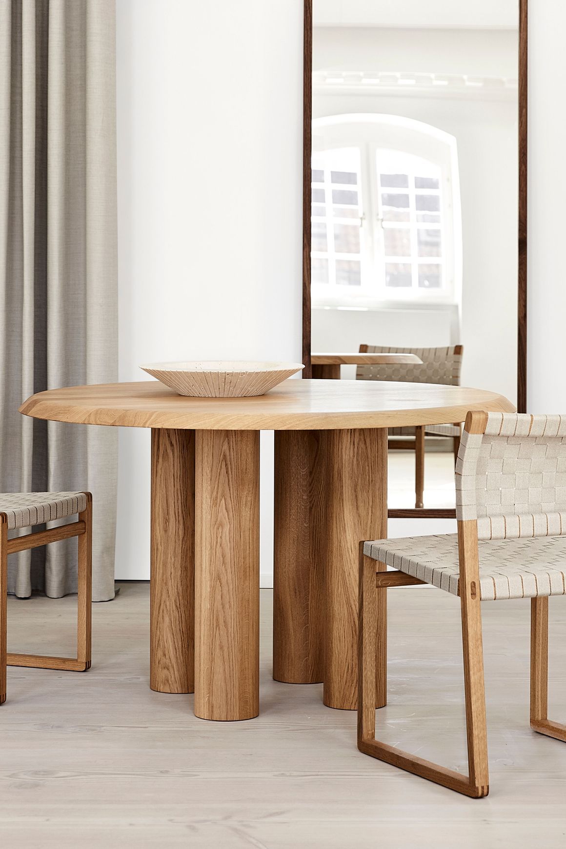 BM61 Chair Linen Webbing by Fredericia