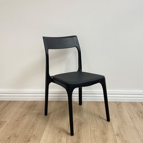 Peyton Dining Chair | Black / Black