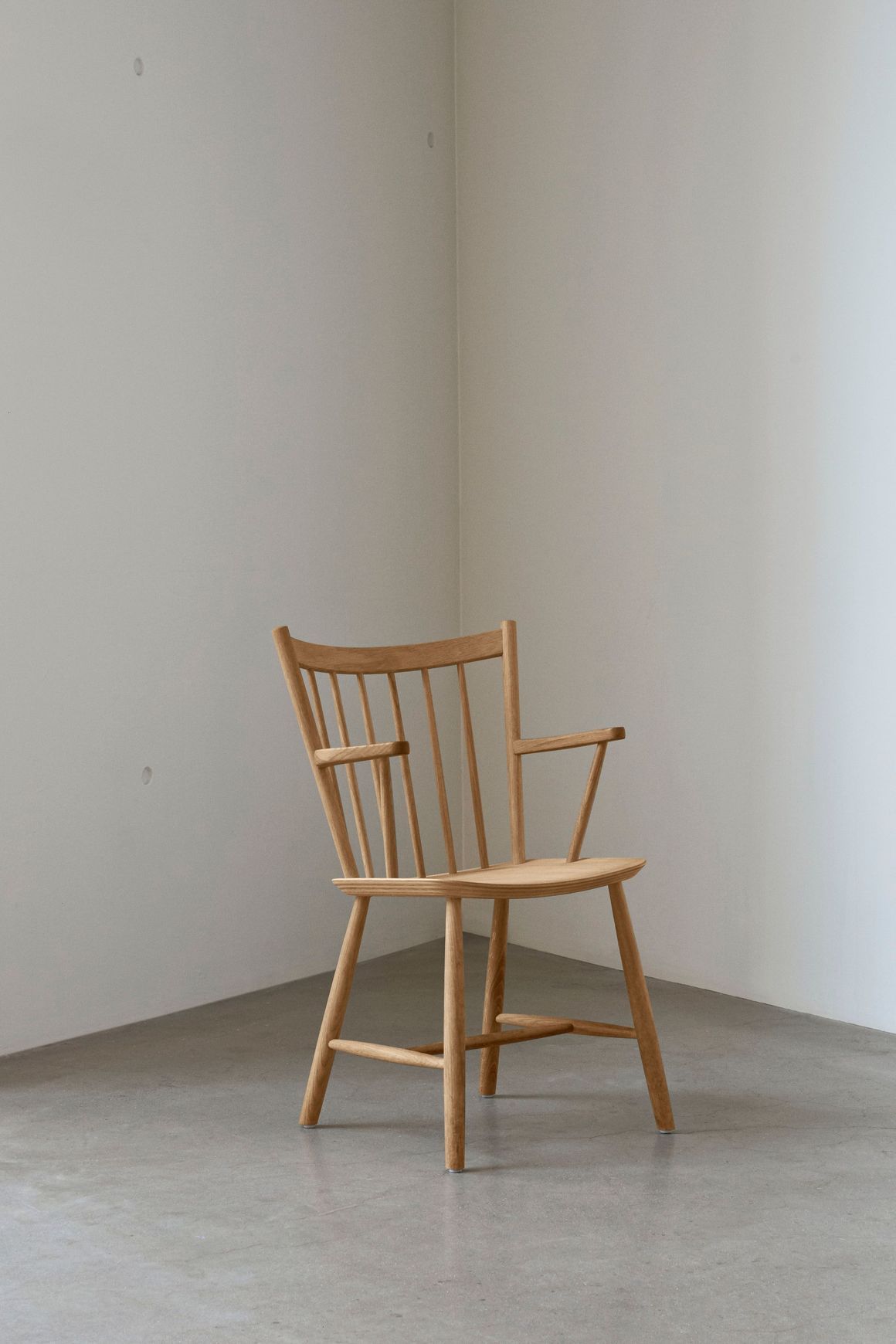 J-Series J42 Chair