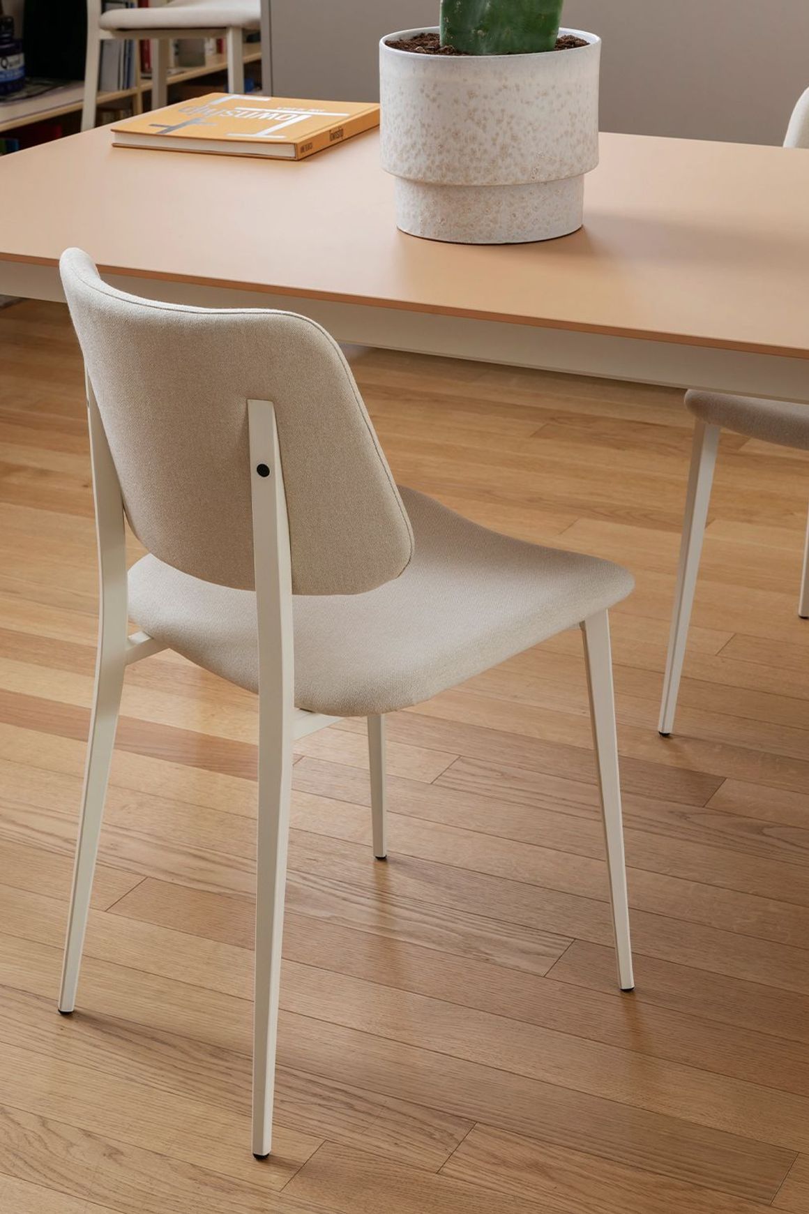 Joe Dining Chair
