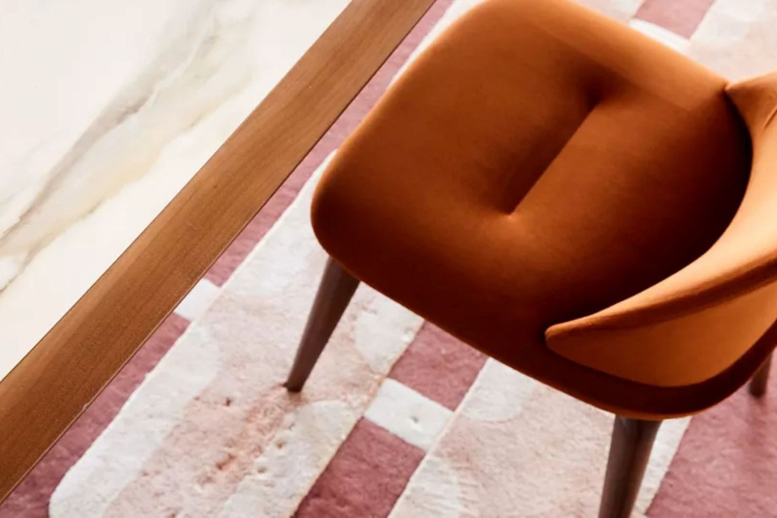 Winch Swivel Dining Chair