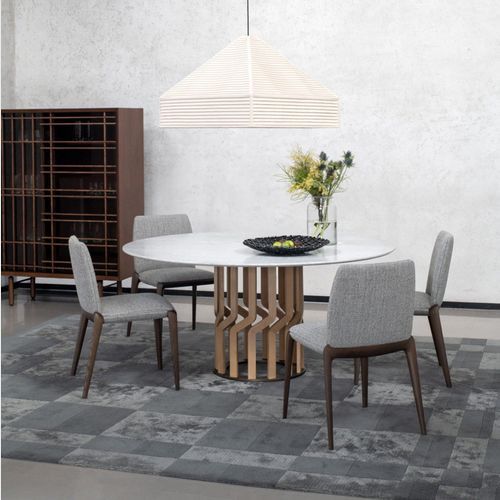 Hiru Dining Chair
