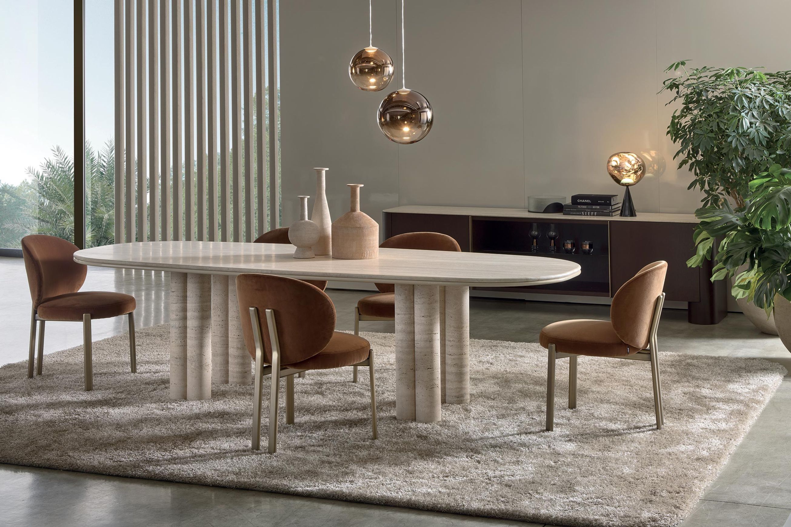 Clara dining chair