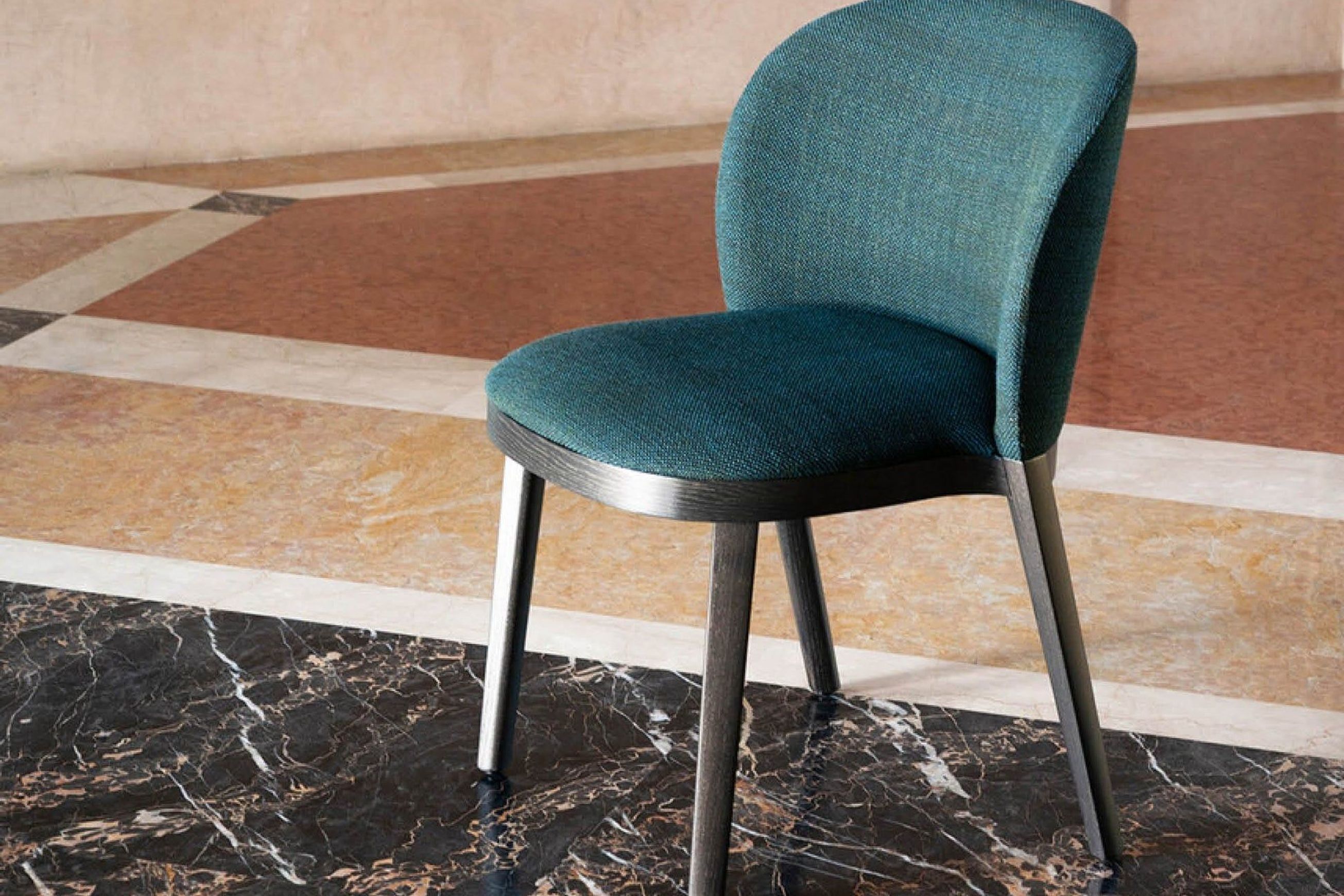 Trousse Dining Chair