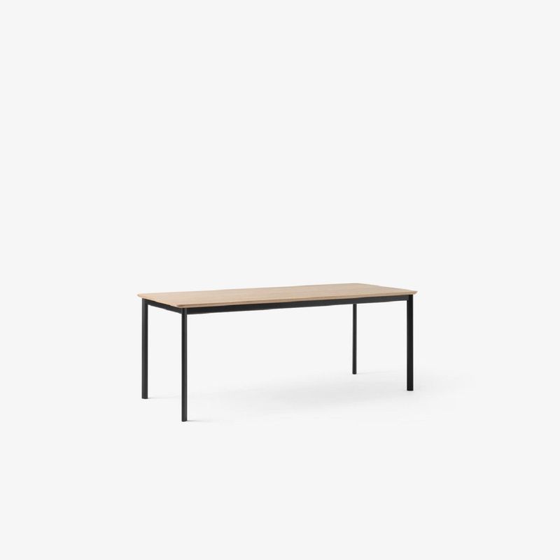 Drip Dining Table HW116