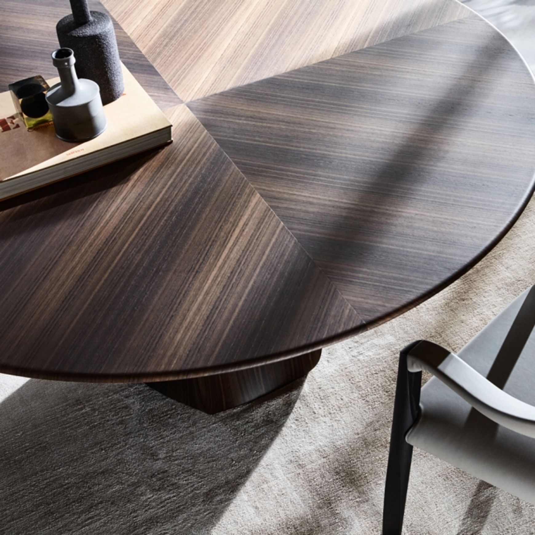 Asterias Dining Table by Molteni&C