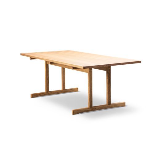 6386 Dining Table by Fredericia
