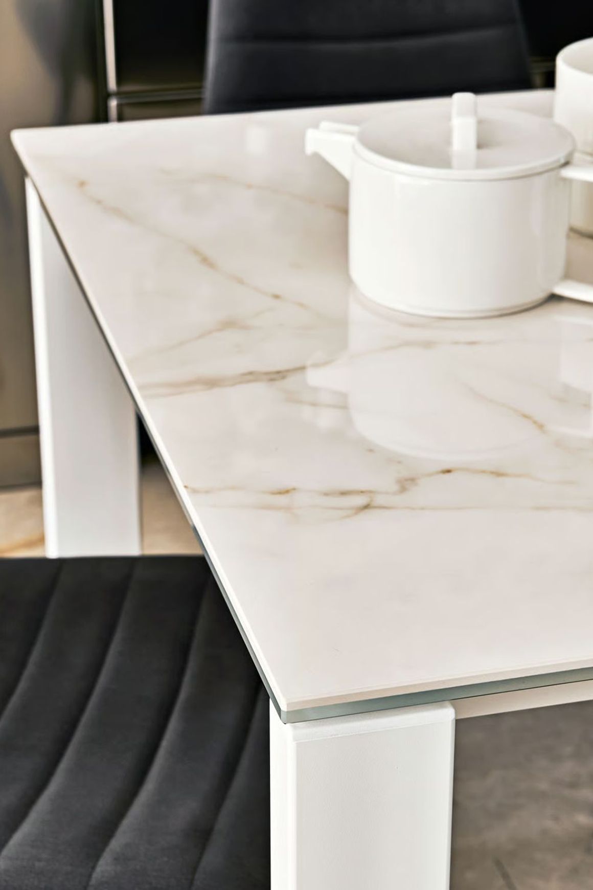 Badu Dining Table