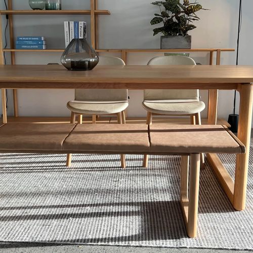 Hover Dining Table