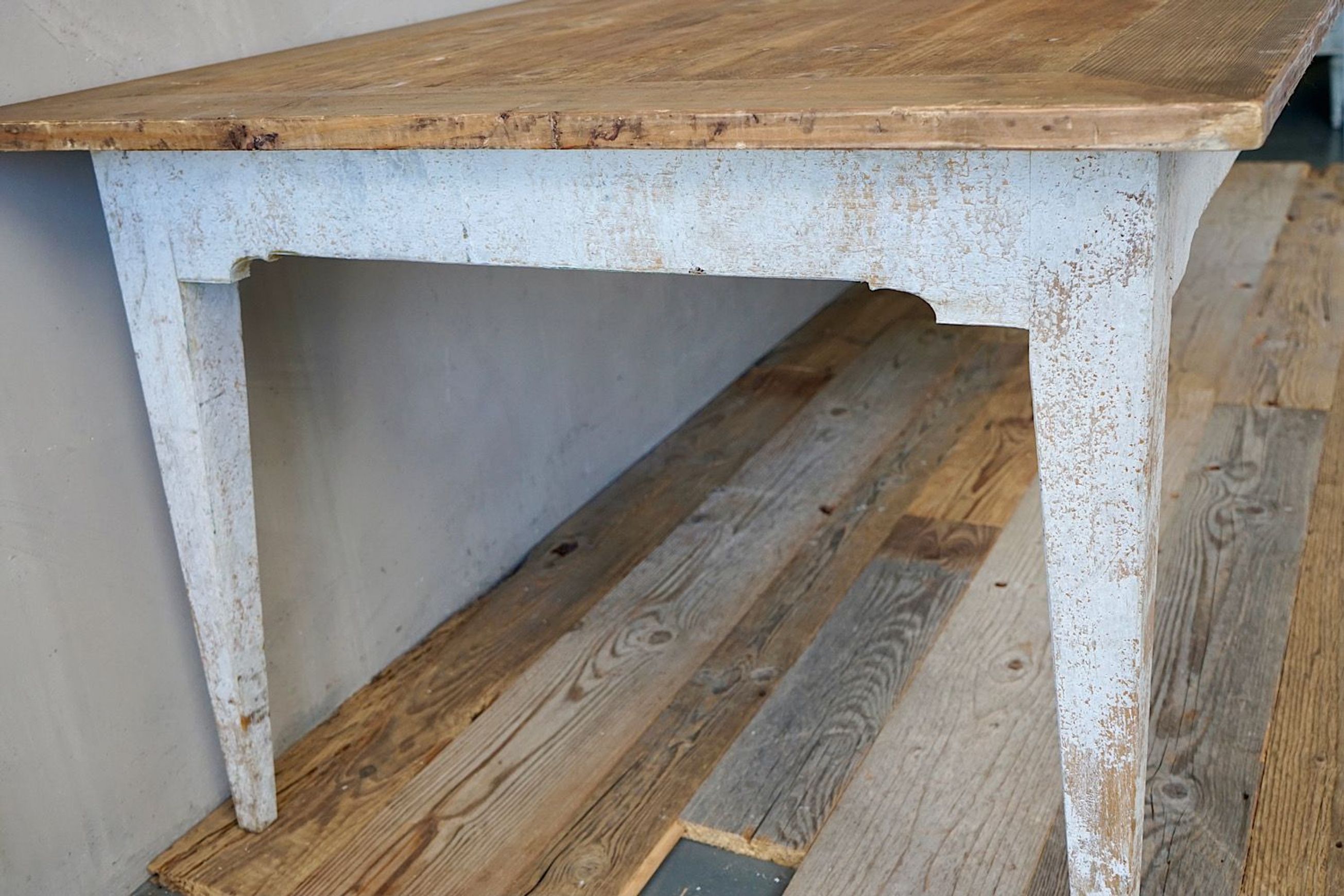 Antique French Provincial Dining Table