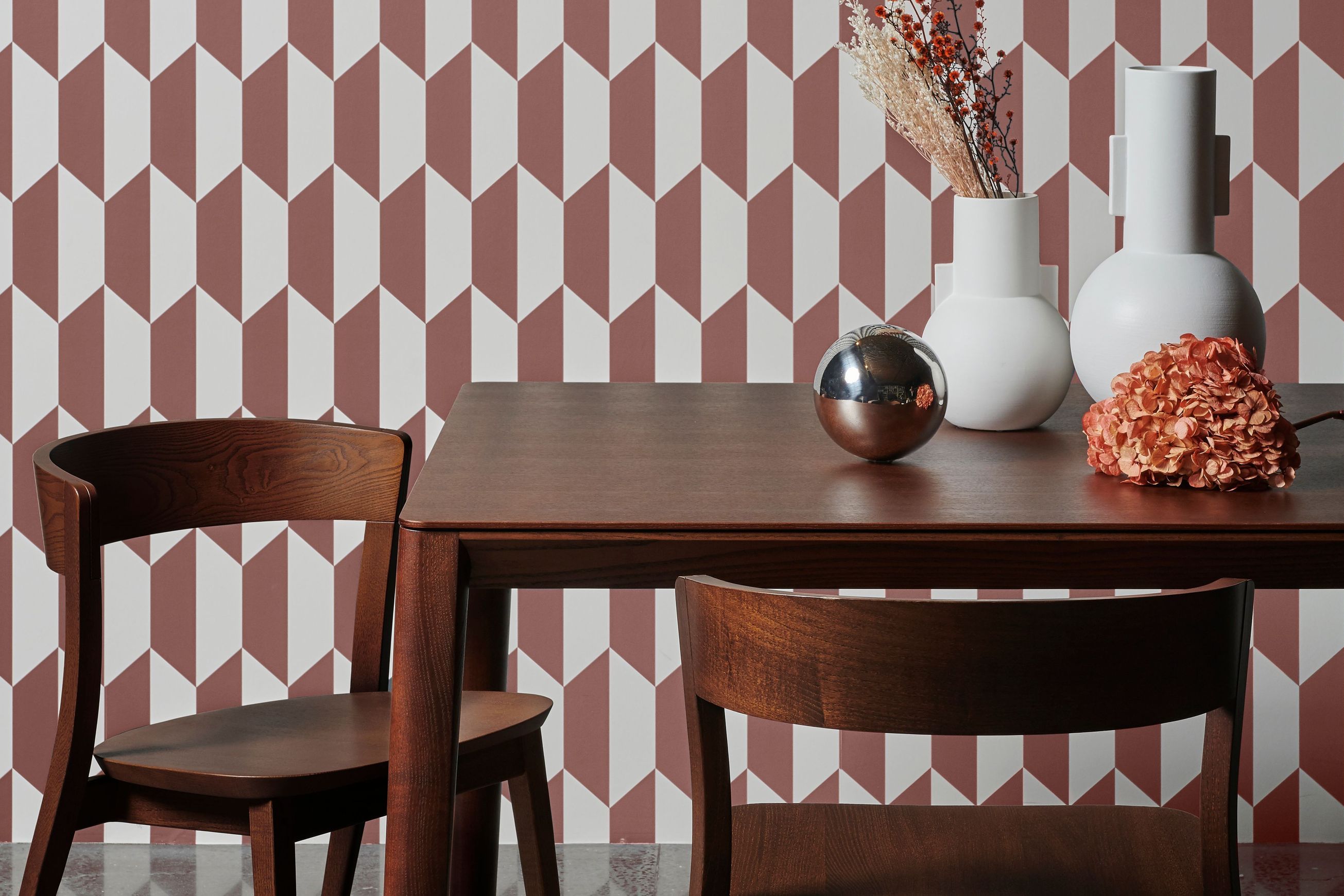 Smith 220 | Table