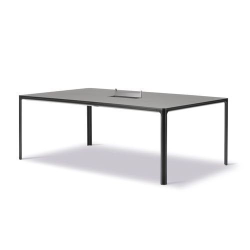Mesa Laminate 240 Table by Fredericia