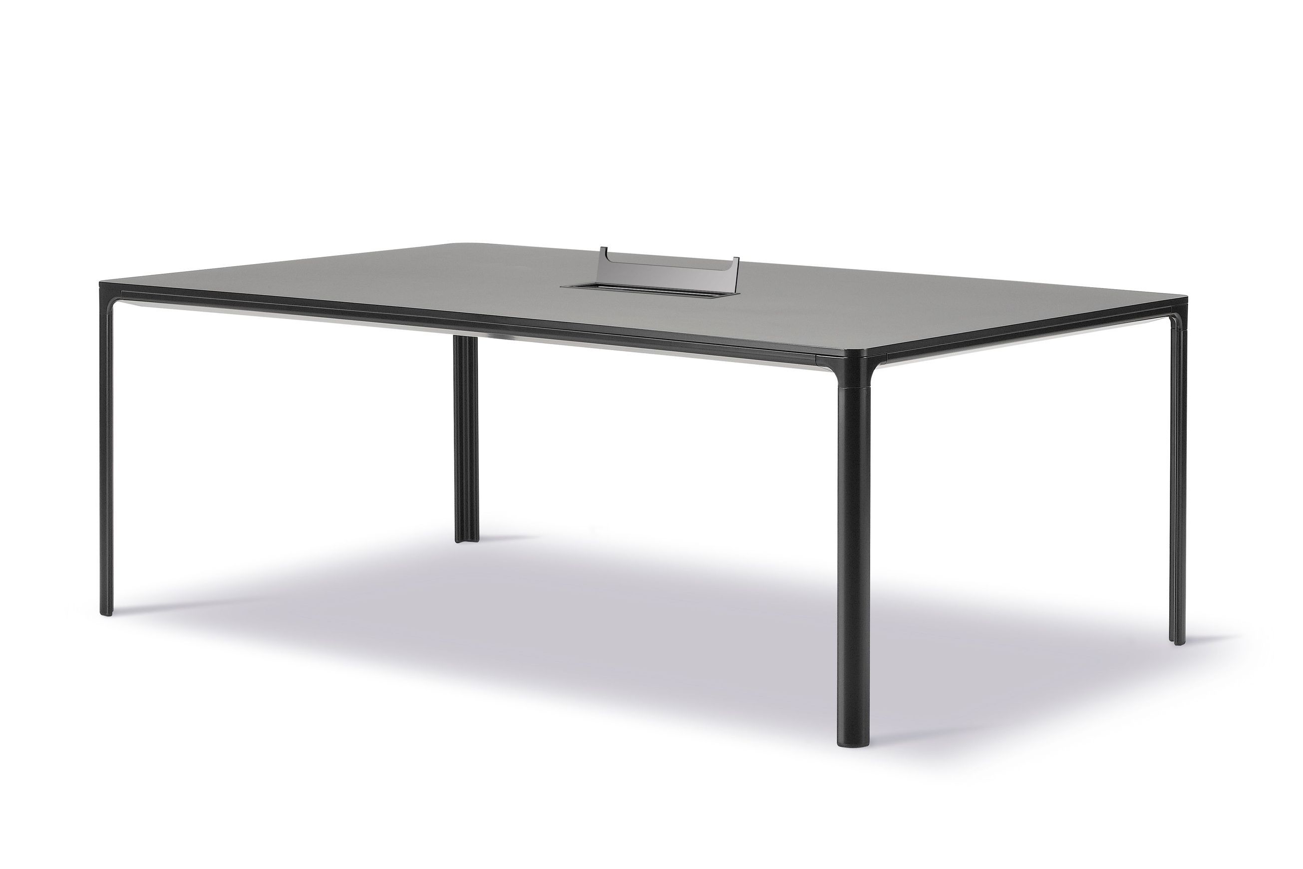 Mesa Laminate 240 Table by Fredericia