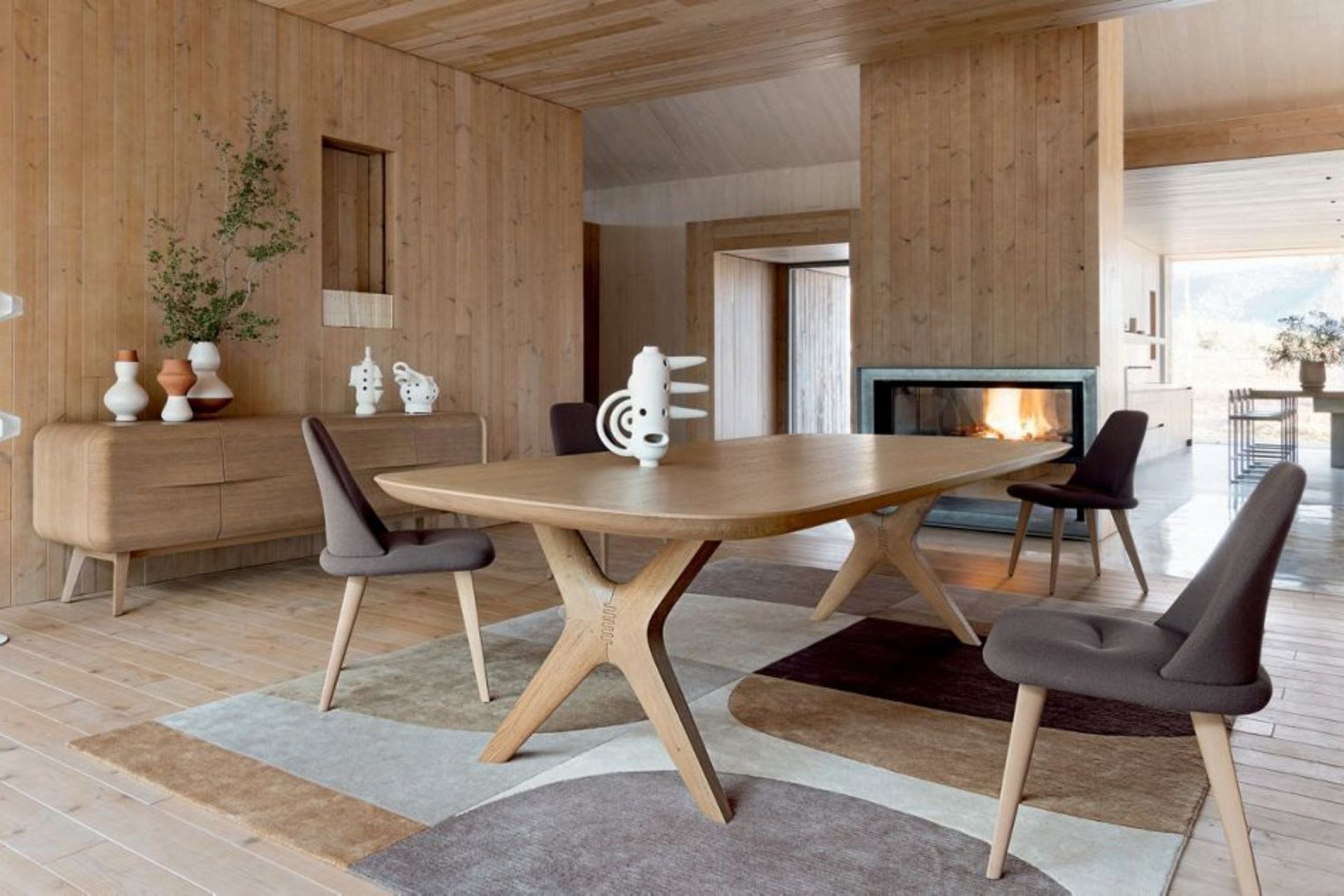 Whisper Dining Table