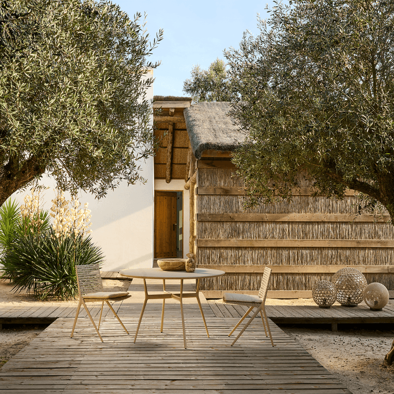 Branch | 125cm Round Tables