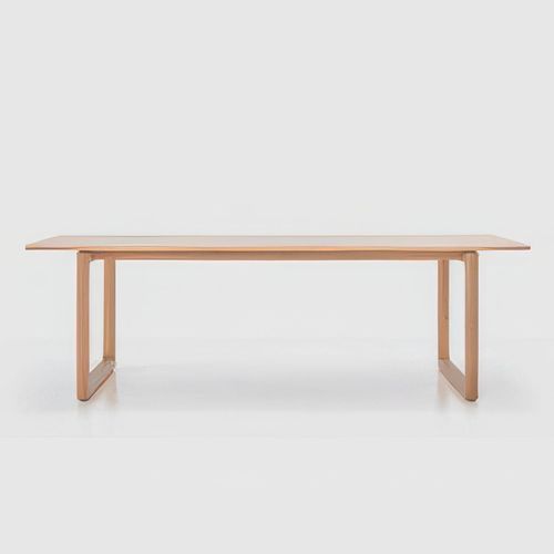 Hover Dining Table