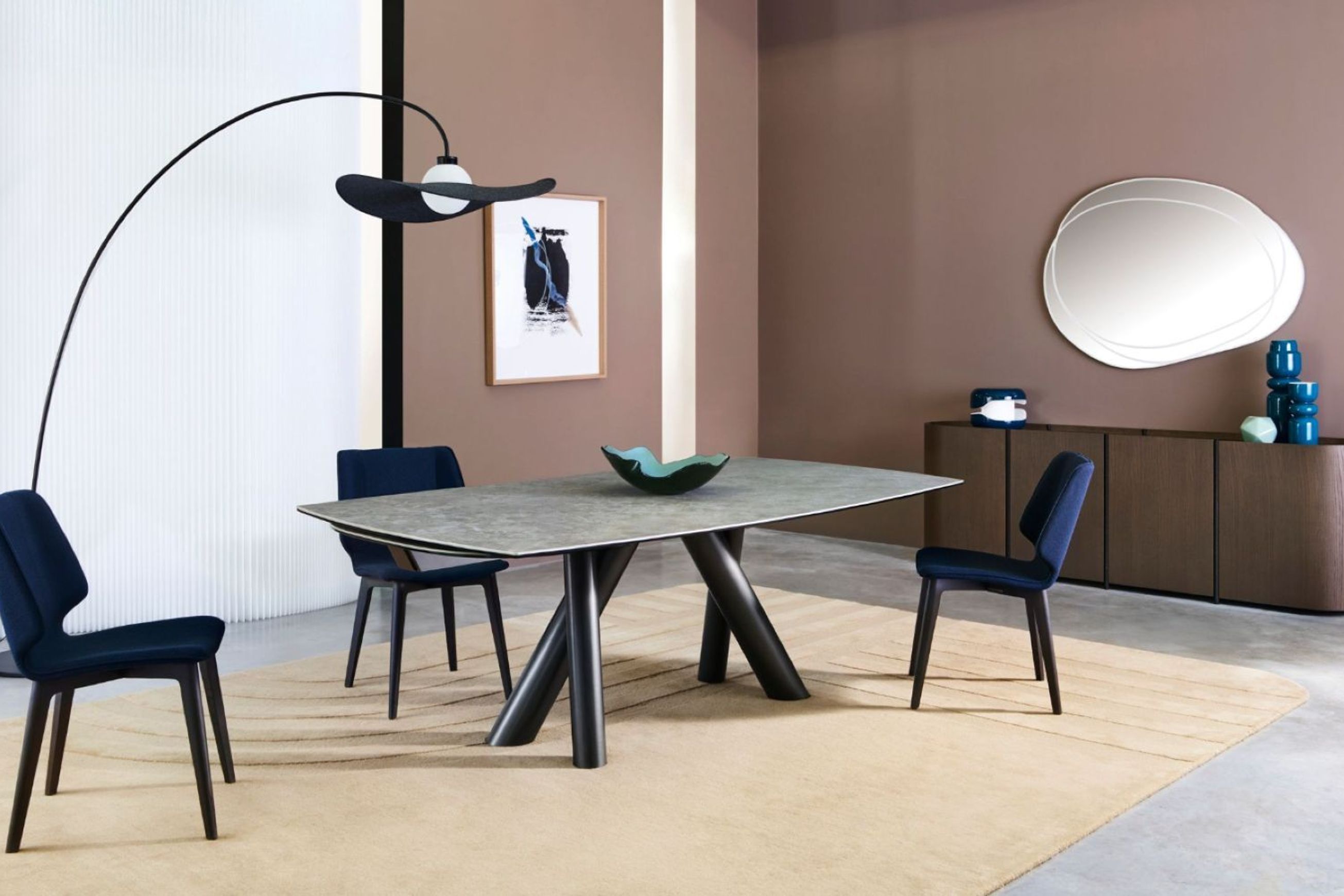 Ballet Oval Dining Table with Extensions