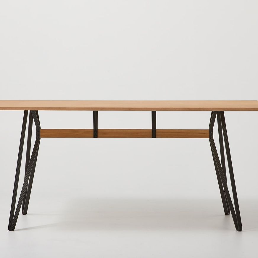 Monarch Tall Table