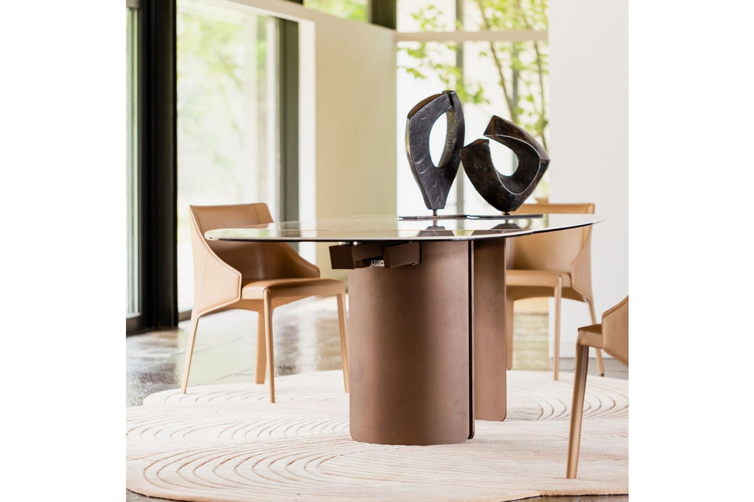 Deltalis Oval Dining Table