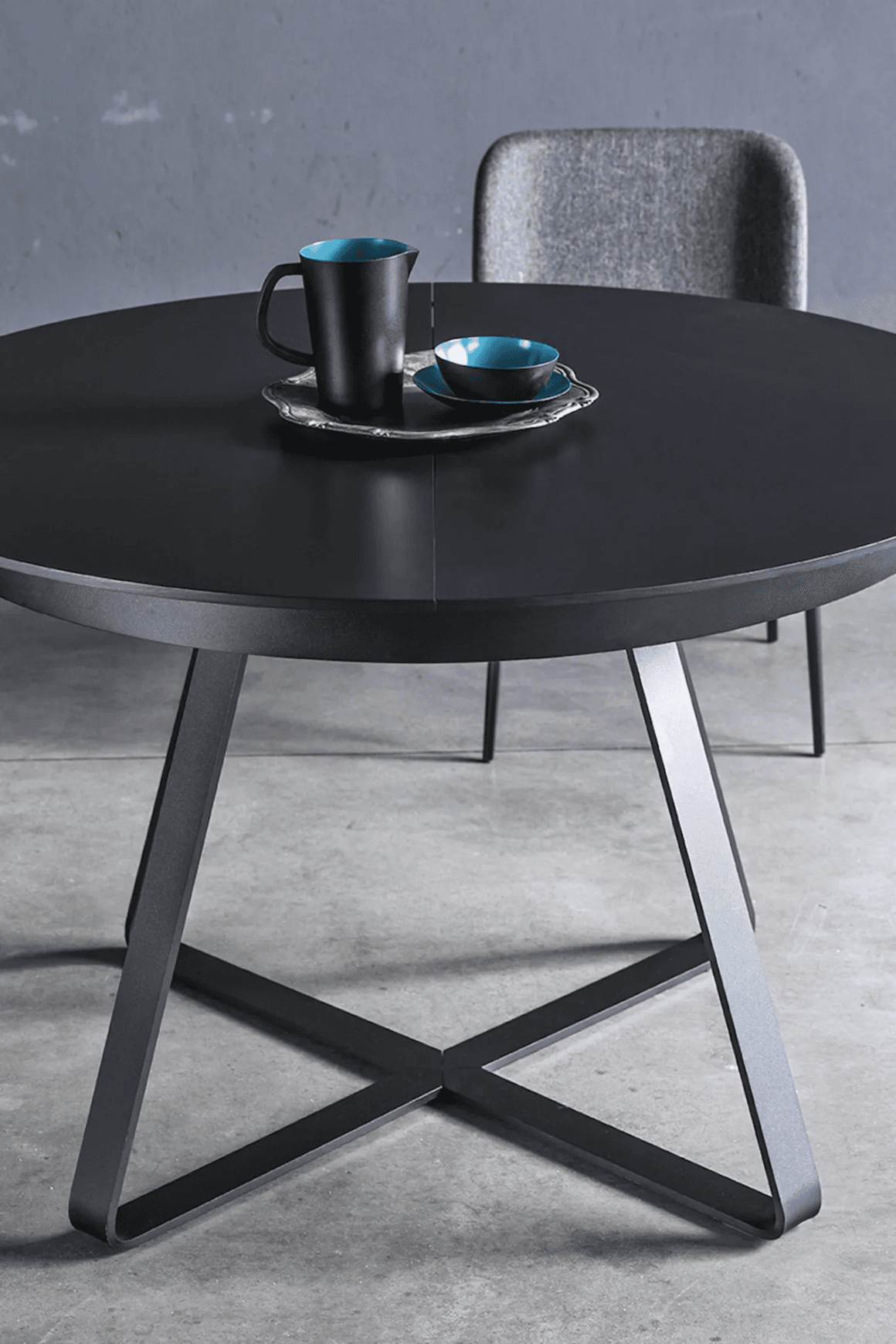 Paul Dining Table