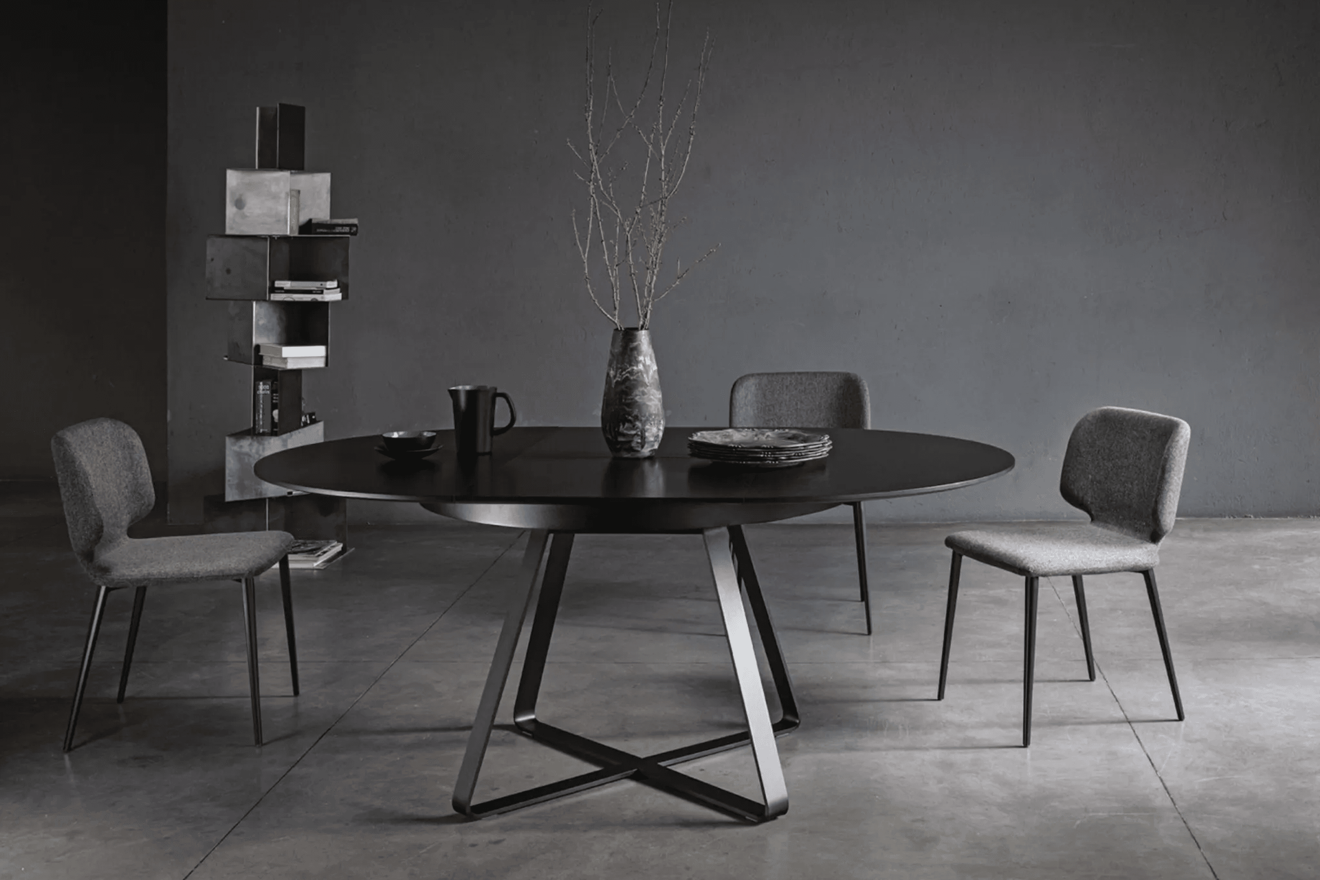 Paul Dining Table