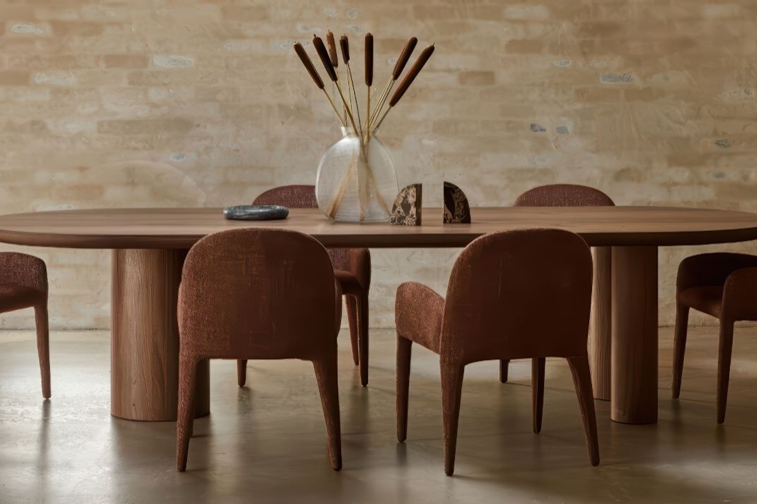 Soren Liv | Seb Oval Dining Table (8 & 10 Seater)