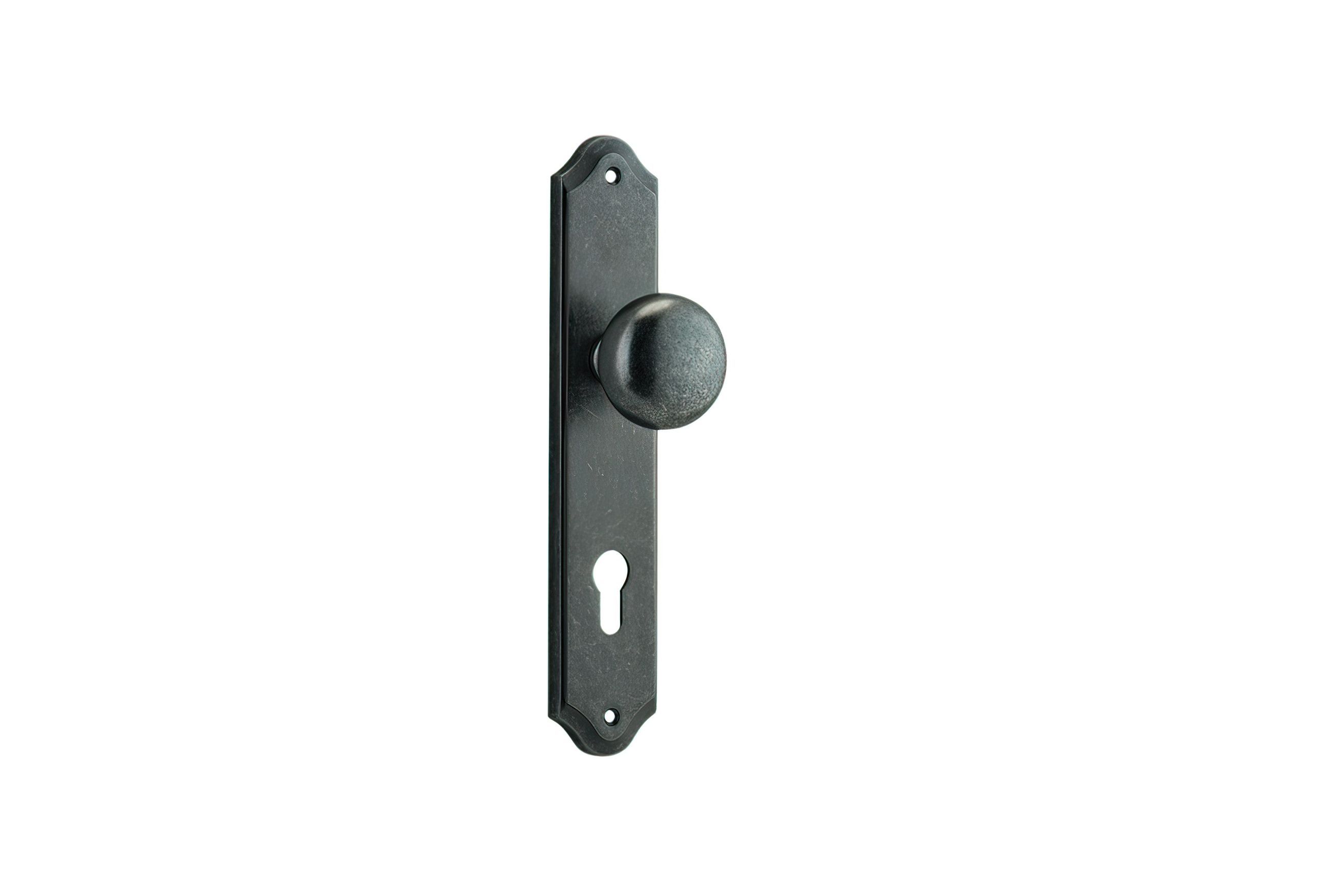Iver Cambridge Door Knob on Shouldered Backplate Distressed Nickel