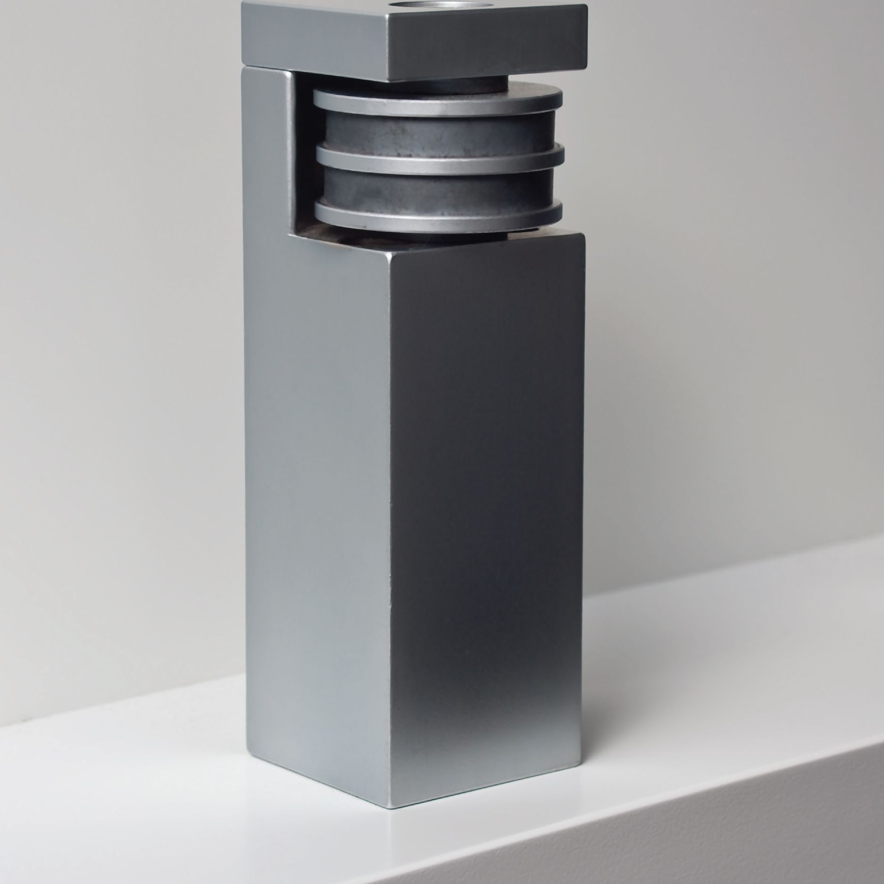 HB700 Series Floor Mounted Magnetic Door Stop