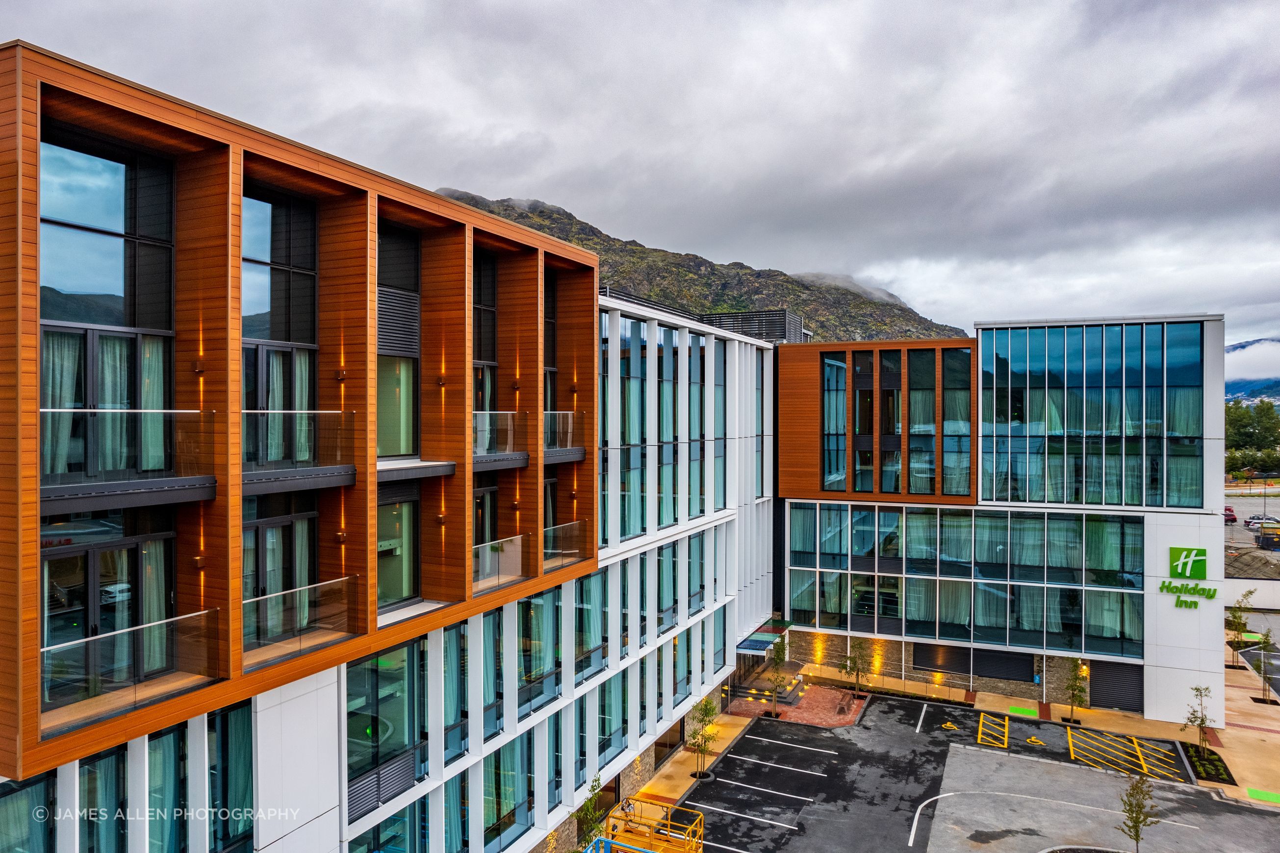 Thermosash Thermal Break Curtainwall Suites