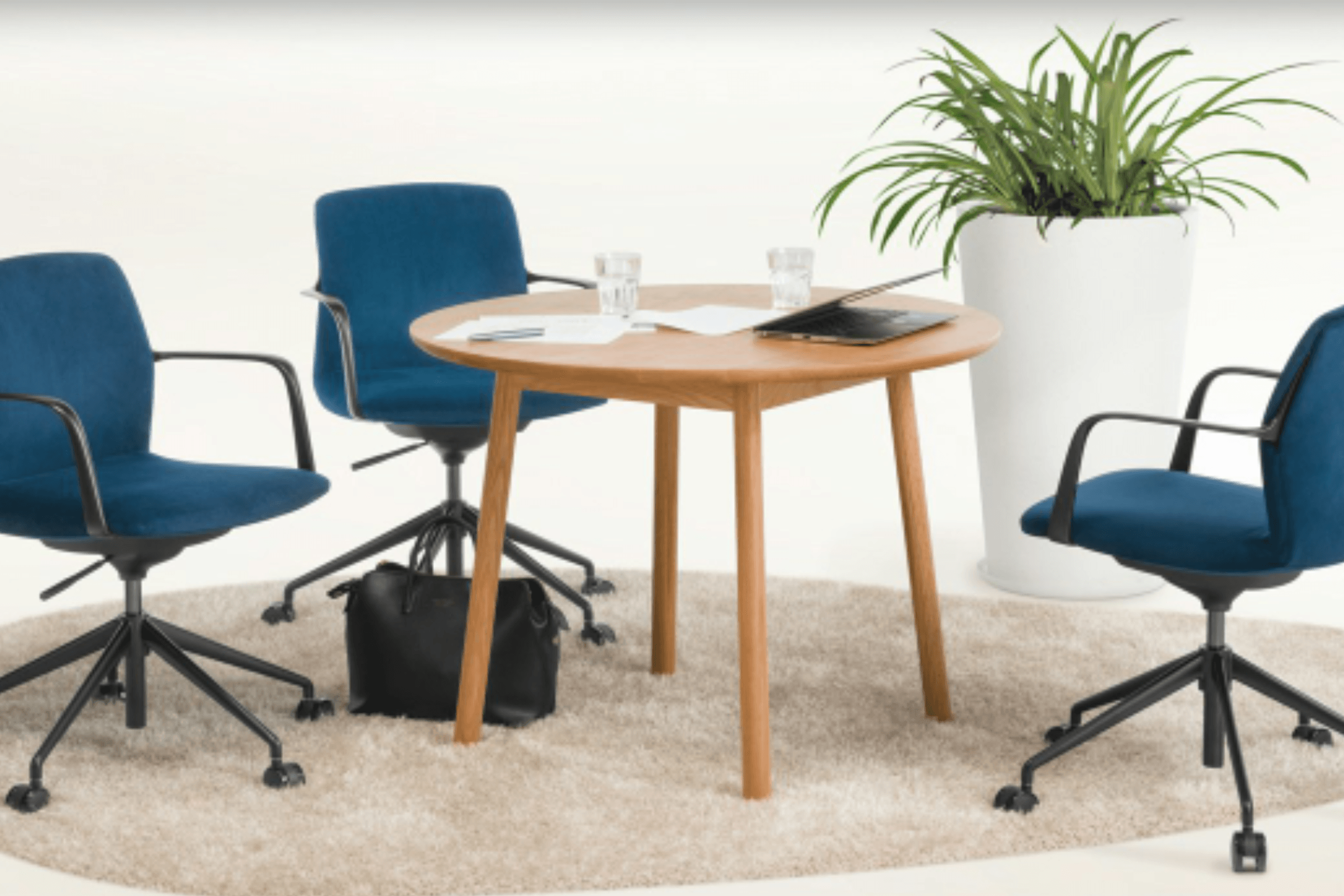 Esprit Meeting Chair