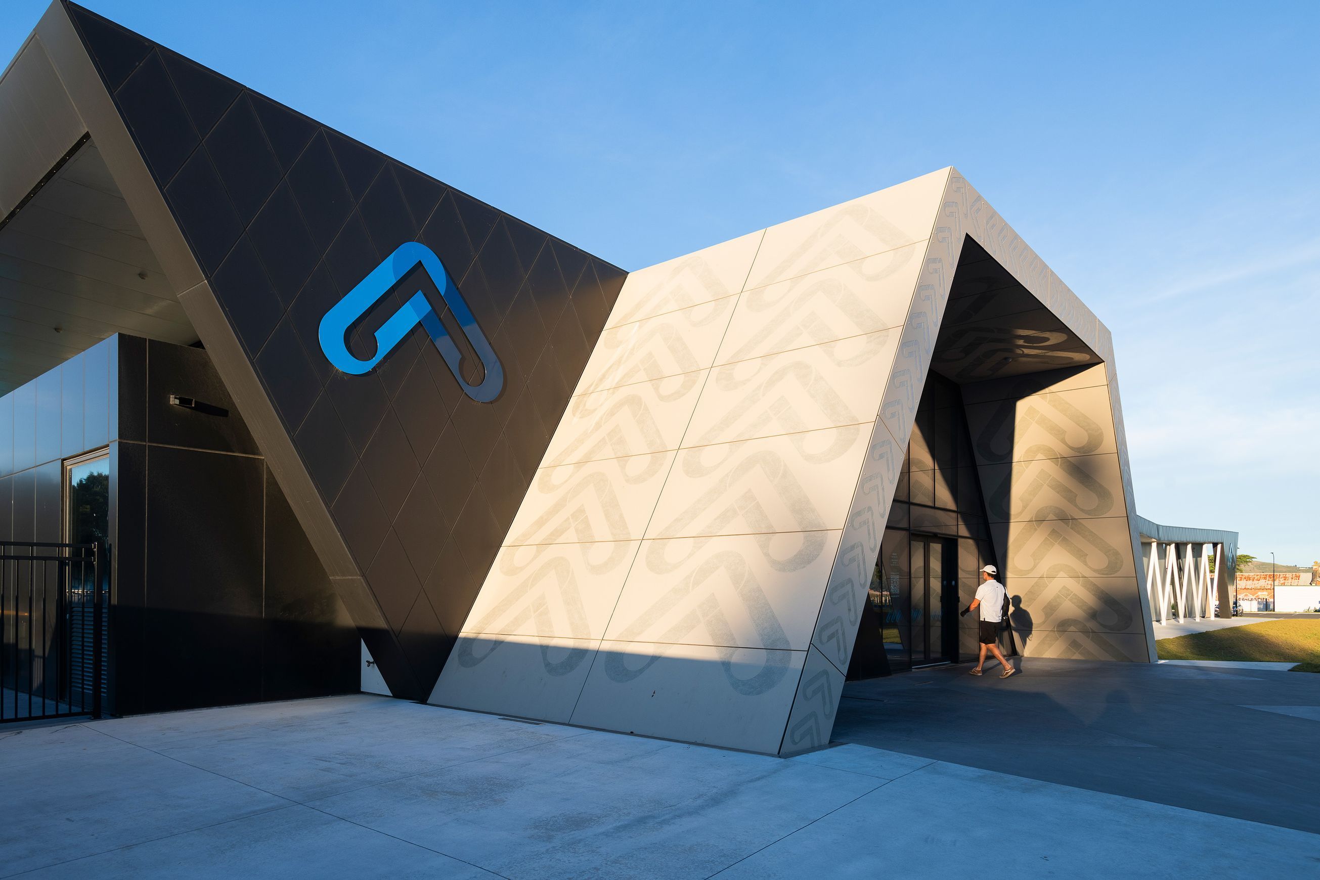 EQUITONE® Cladding HD Fibre Cement Cladding