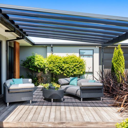 Gola Linear Pergola Canopies