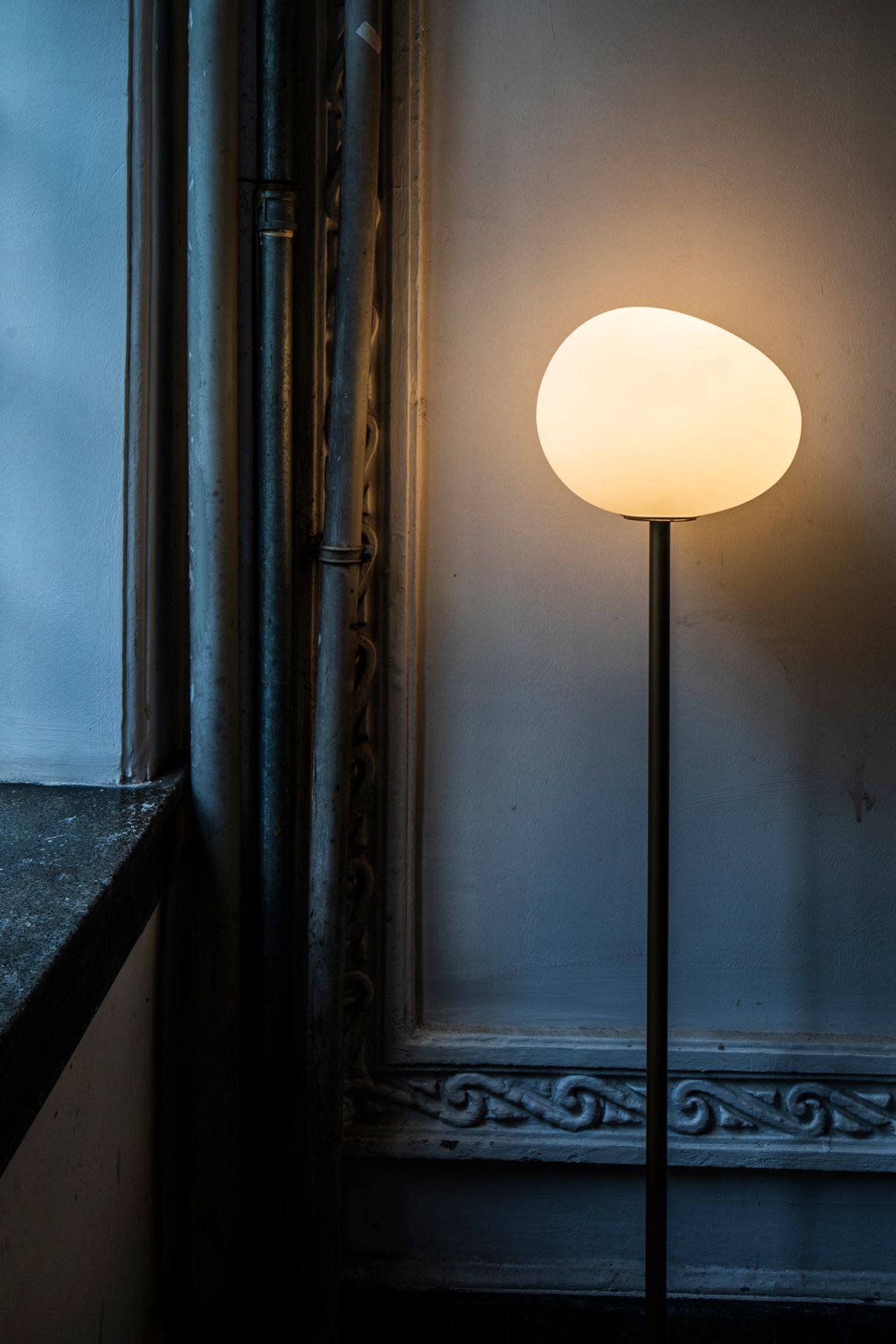 Gregg Grande Floor Lamp - Glass