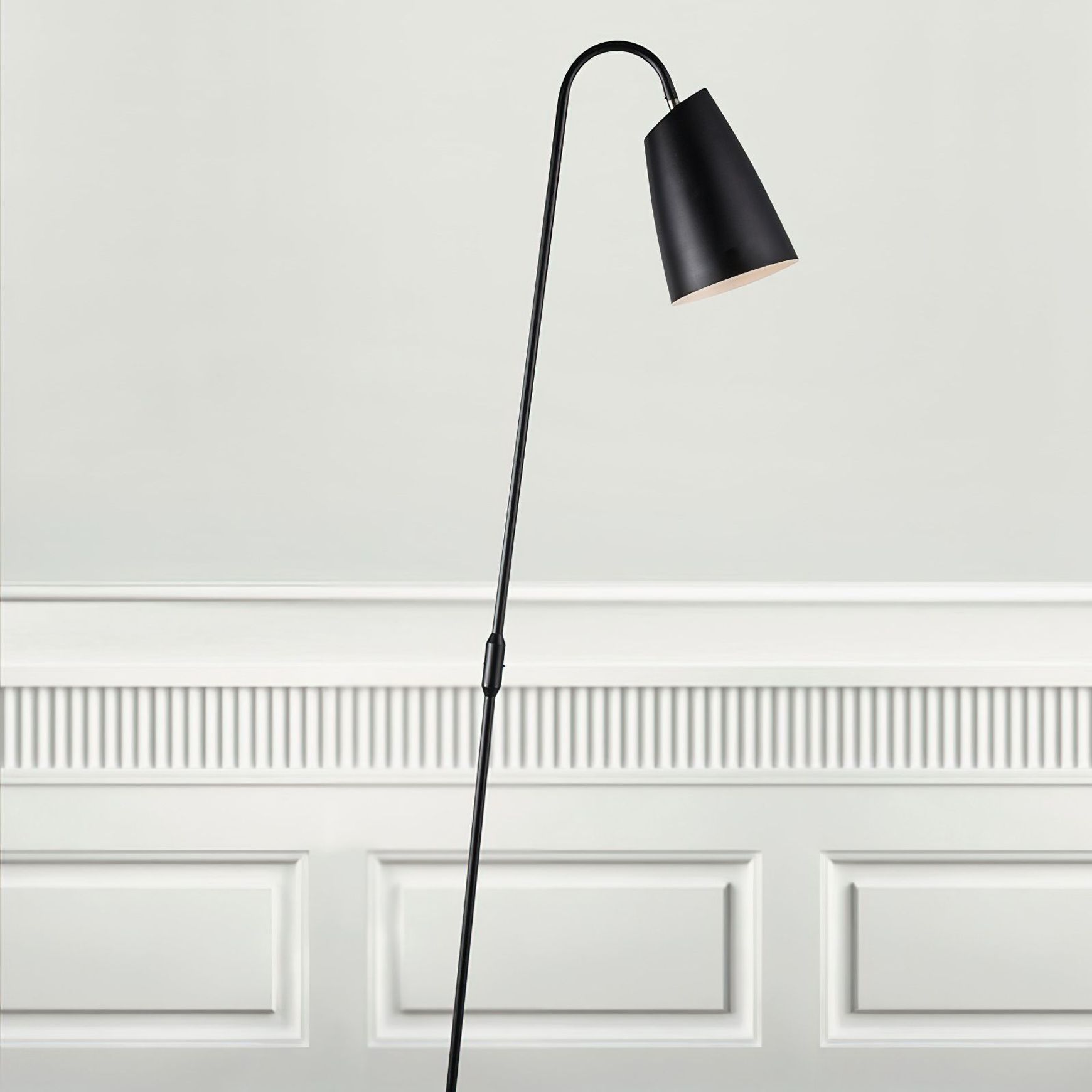 Sway Floor Lamp