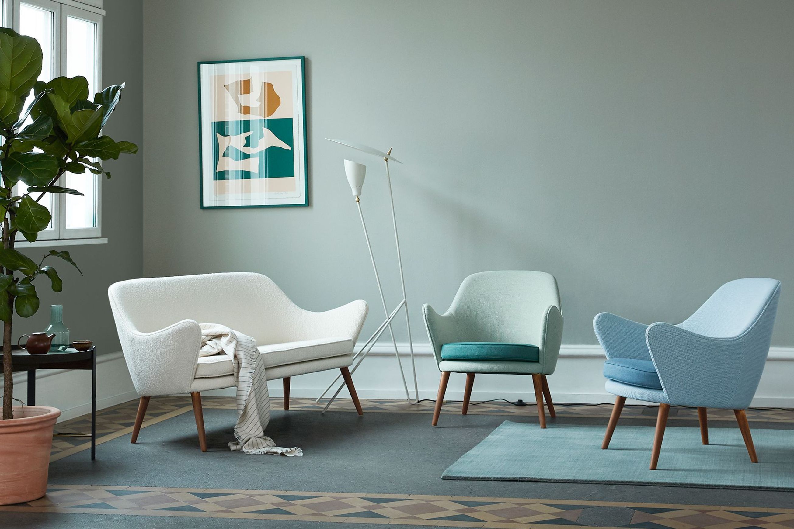 Silhouette Floor Lamp