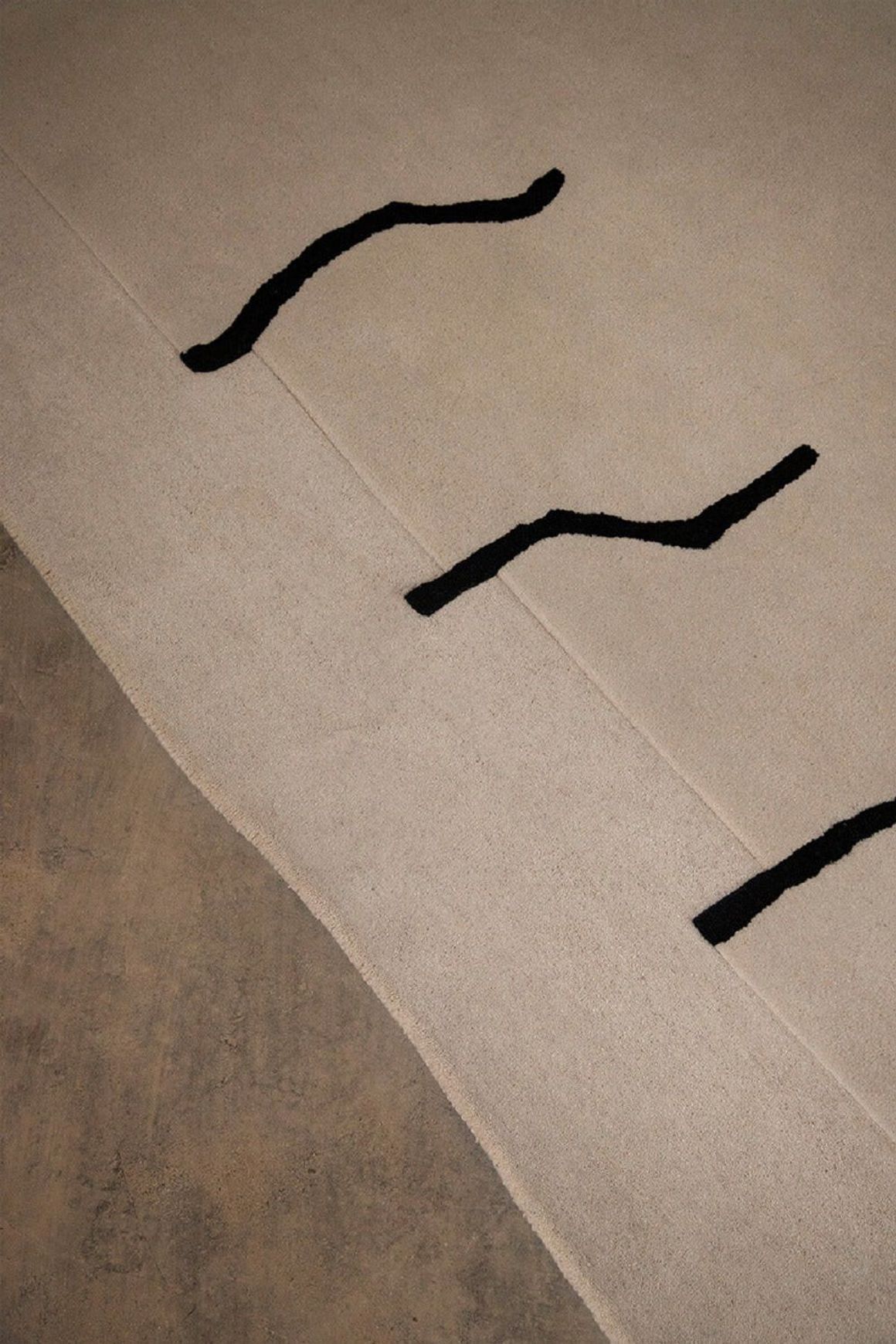Chillida Gravitación Tinta 1996 by Nanimarquina